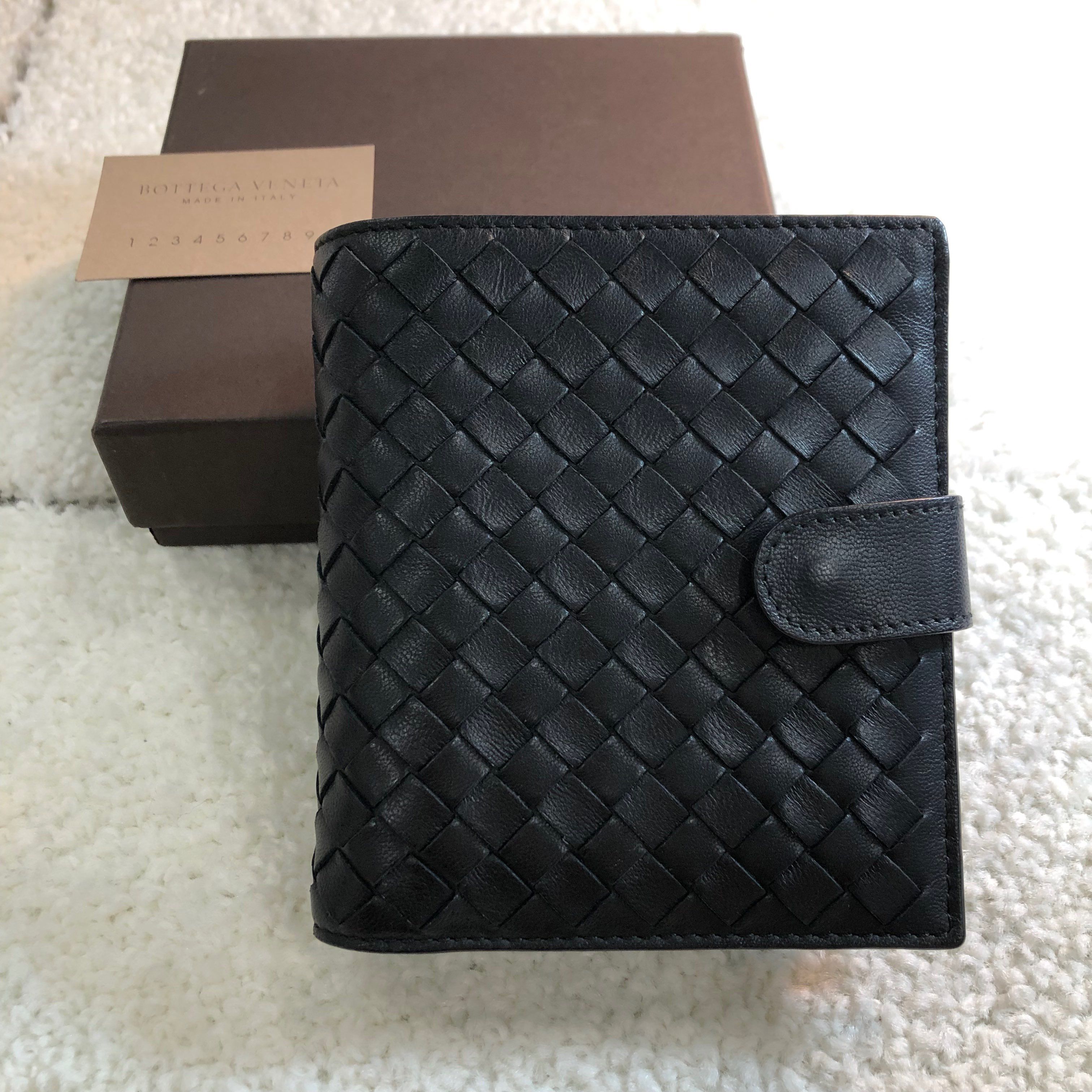 ボッテガヴェネタ 二つ折り財布 イントレチャート ブラック 114073