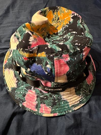 Supreme x The North Face Trekking Crusher "Flowers"