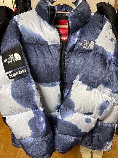 Supreme x The North Face Bleached Denim Print Nuptse Jacket "Indigo"