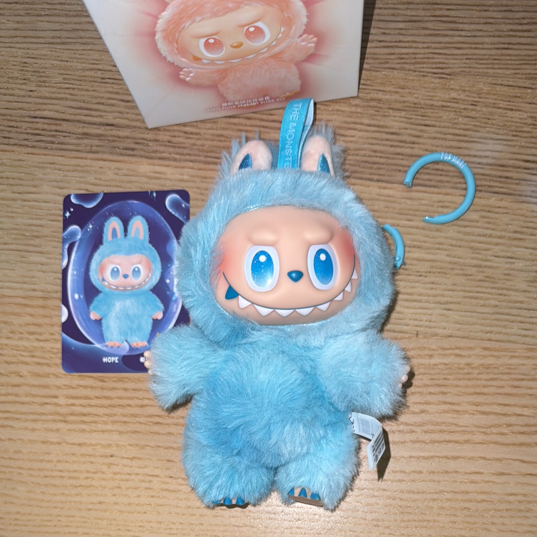 POP MART THE MONSTERS (LABUBU) Big into Energy Series Plush Pendant HOPE