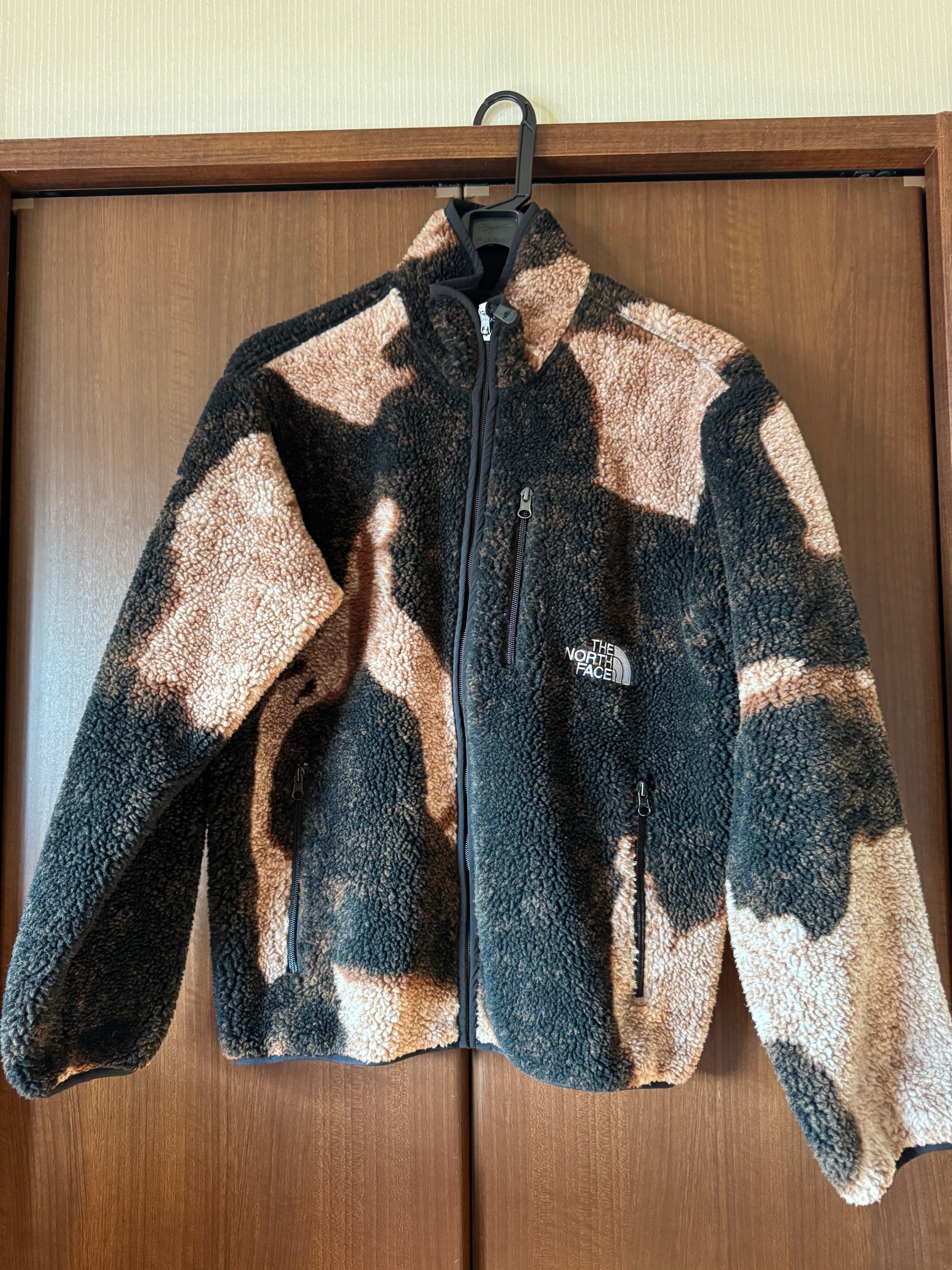 Supreme x The North Face Bleached Denim Print Fleece Jacket "Black"