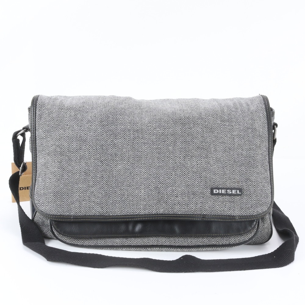 ■美品 ディーゼル ショルダーバッグ レザー