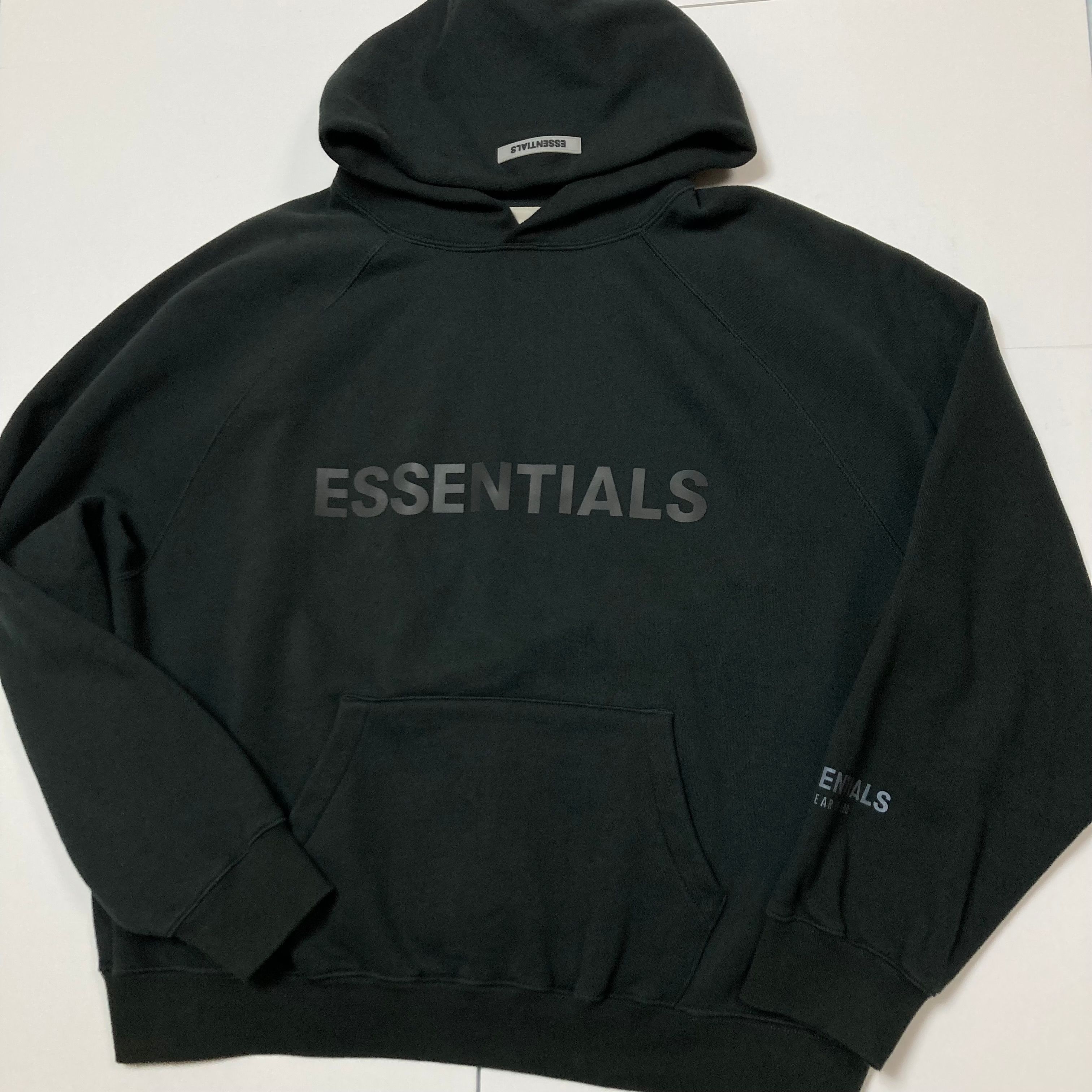 FEAR OF GOD ESSENTIALS 3D Silicon Applique Pullover Hoodie "Black"