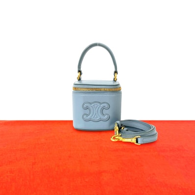 CELINE セリーヌ キュイル・トリオンフ ロゴ カーフ ショルダーバッグ ブルー
89317