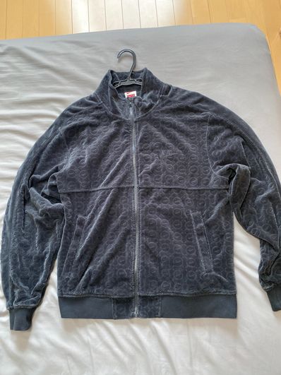 Supreme / Nike® Velour Track Jacket "Black"