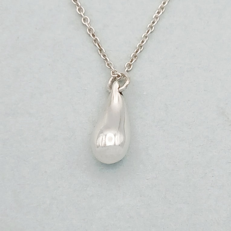 TIFFANY&Co. ティファニー ティアドロップ ネックレス ネックレス シルバー925 シルバー  レディース【中古】