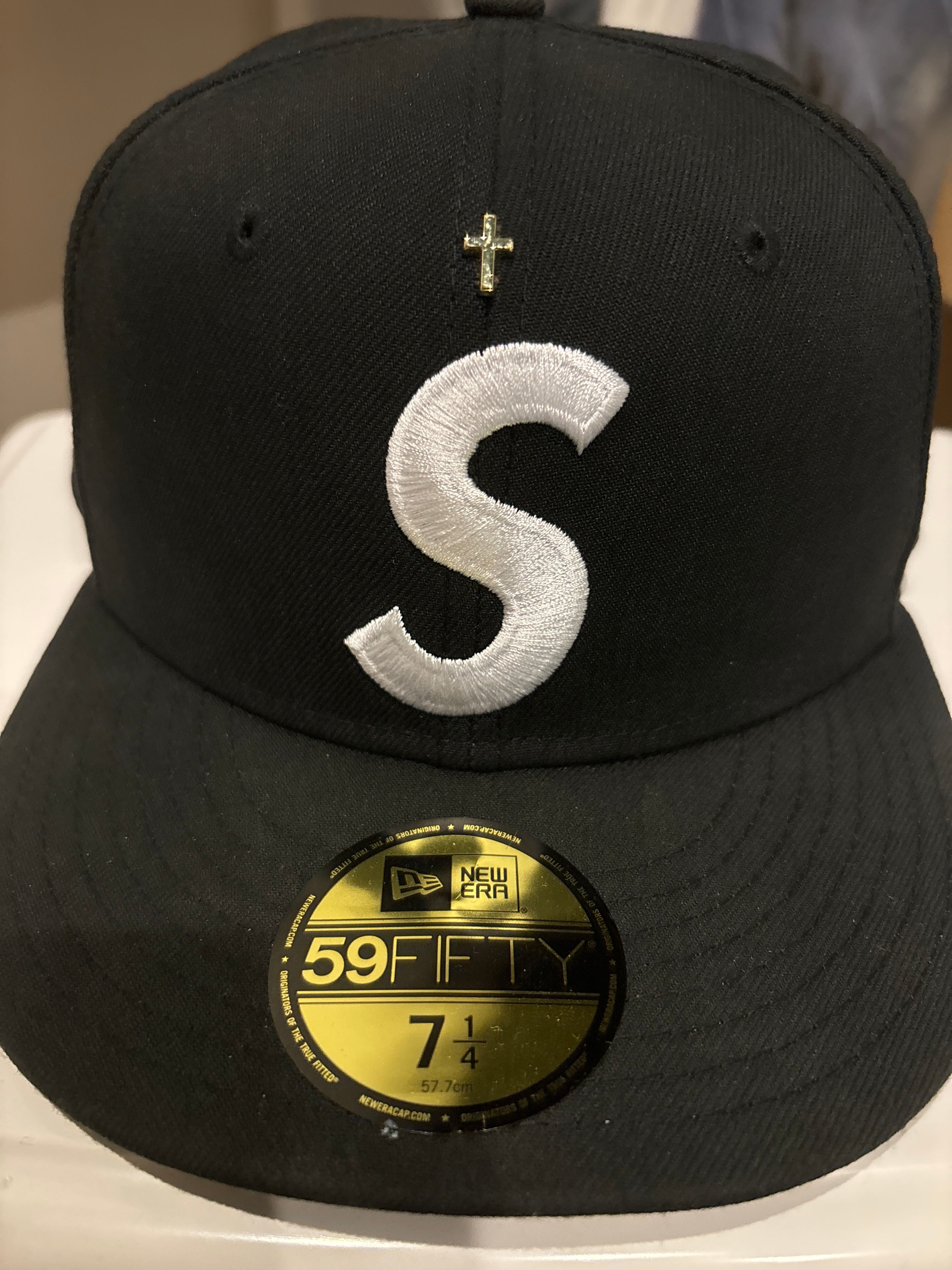 Supreme Gold Cross S Logo New Era "Black"