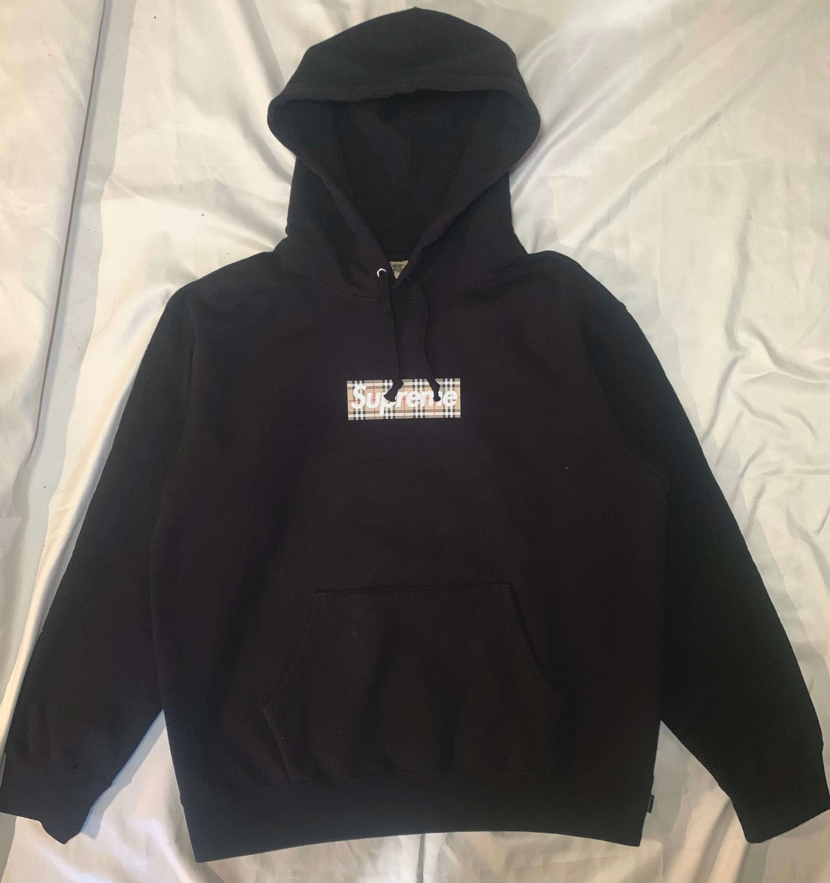Supreme / Burberry Box Logo Hooded Sweatshirt "Black"