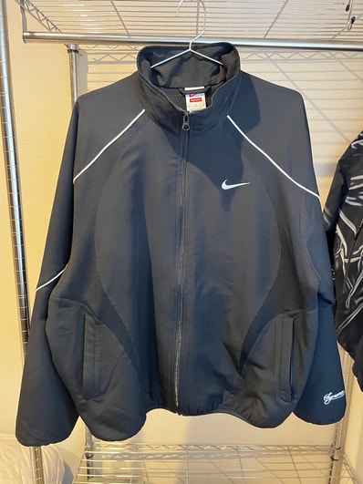 Supreme x Nike Track Jacket "Black"