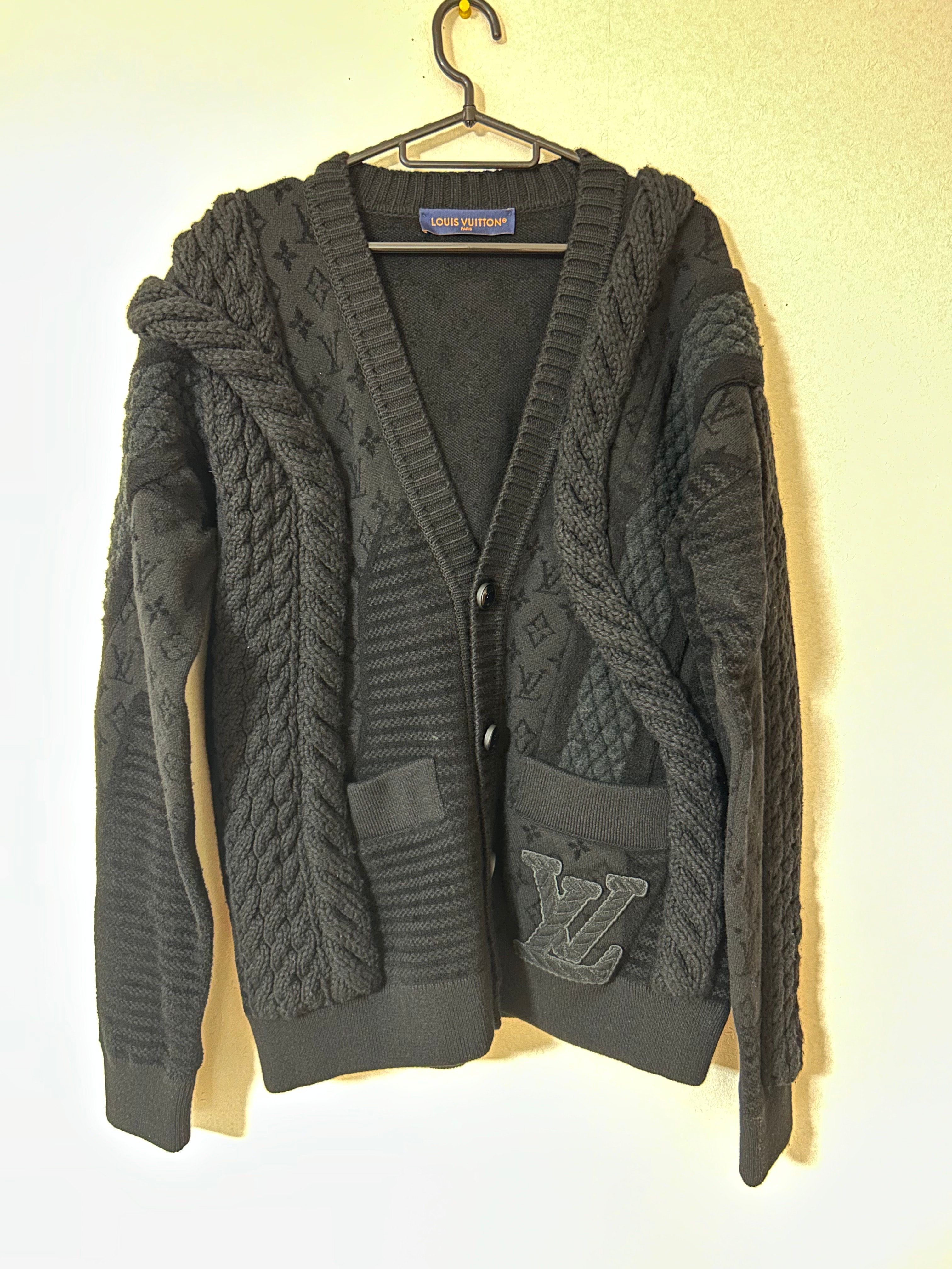 LOUIS VUITTON ルイ・ヴィトン ニット コート サイズ S レディース FFKC671PX ゴールドボタン カーディガン ベルト付属 トップス イエロー ネイビー 黄 紺 LOUIS VUITTON - LOUIS VUITTON ルイ・ヴィトン ニット コート サイズ