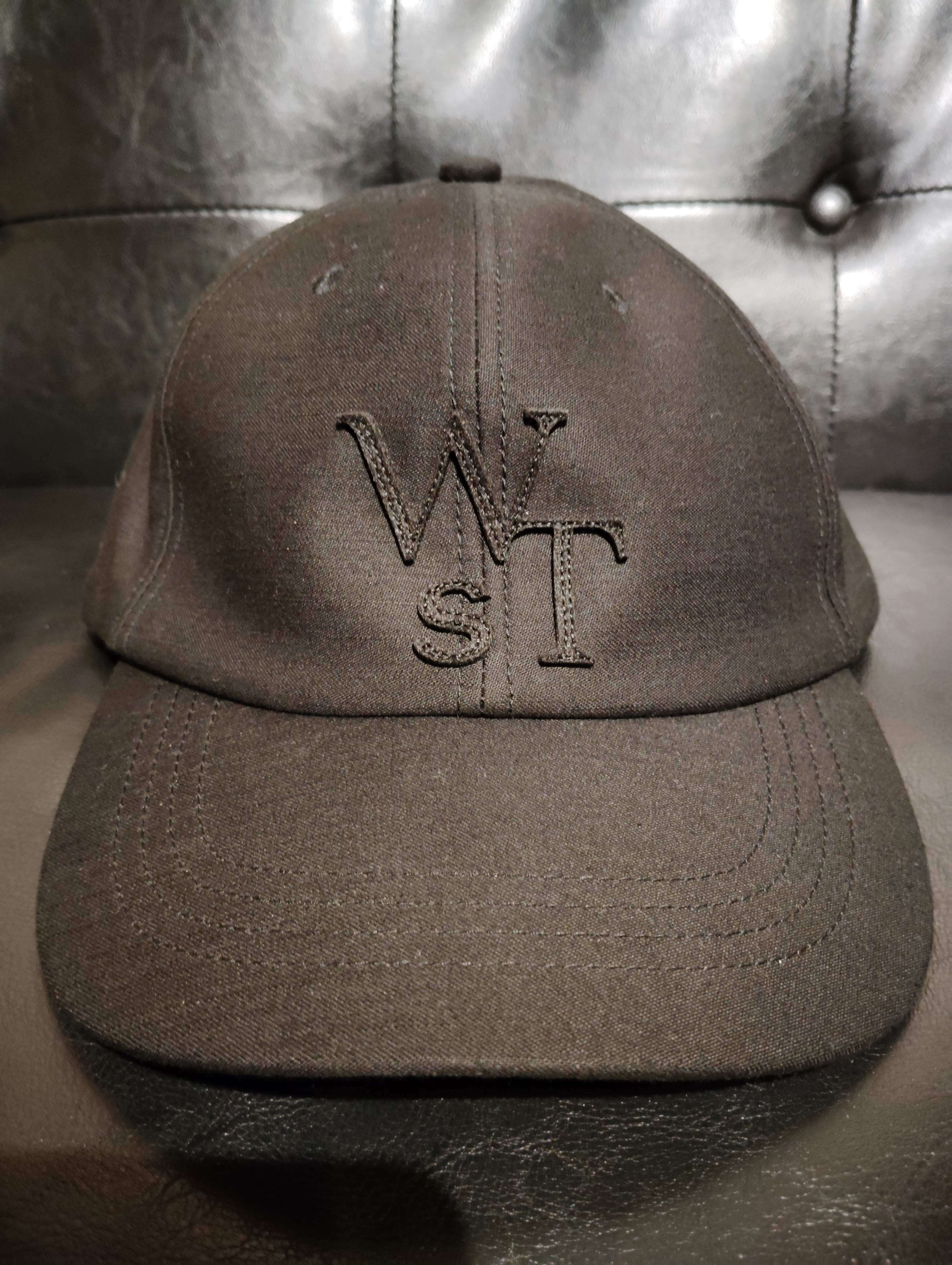 WTAPS x sacai Cotton Back Satin Cap 01 / Cap / Cotton Back Satin "Black" 2423234D-HT01S / 25-0931S
