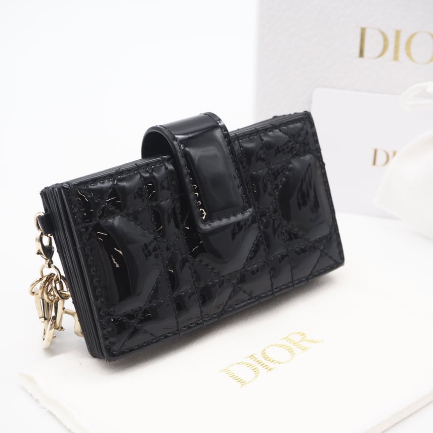 A+ (新品・未使用(ワケあり))】未使用 Christian Dior A+ (新品・未使用(ワケあり))】未使用 Christian Dior