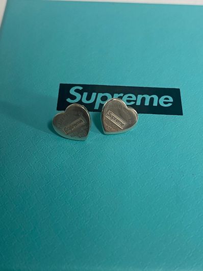 Supreme / Tiffany & Co. Return to Tiffany Heart Tag Stud Earrings (Set of 2) "Silver"