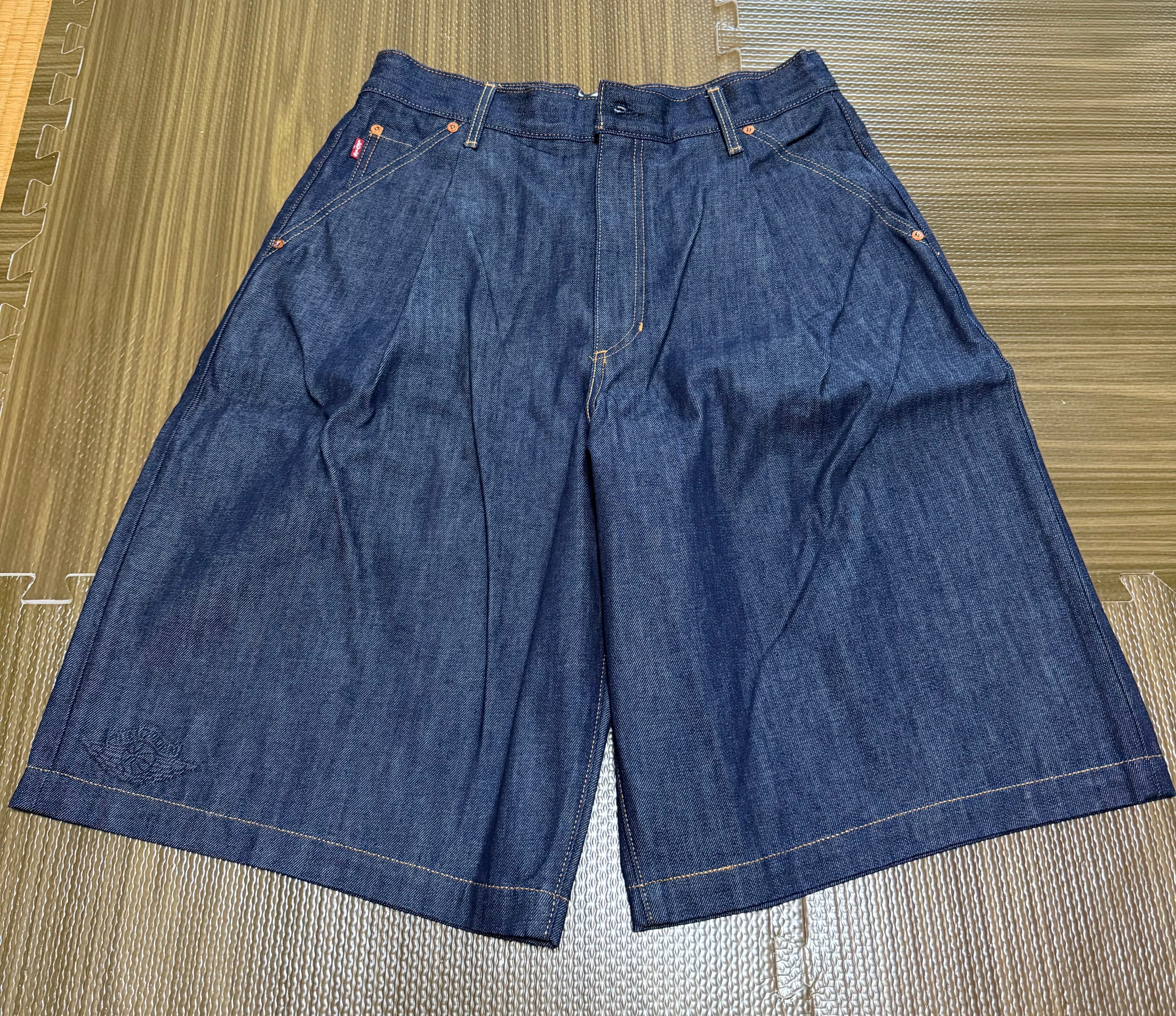 Nike Jordan x LEVI'S Baggy Denim Shorts "Rinsed Indigo"