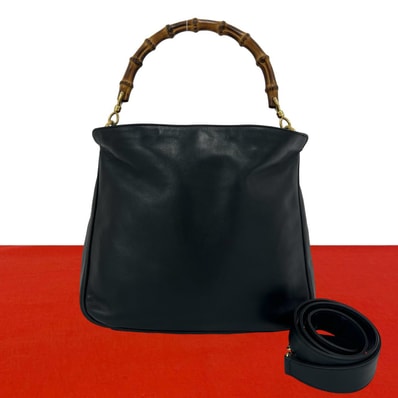 GUCCI グッチ バンブー レザー ショルダーバッグ ネイビー
16124
