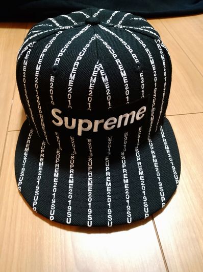 Supreme Text Stripe New Era® "Black"