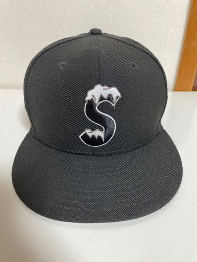 Supreme S Logo New Era® "Black" (20FW)