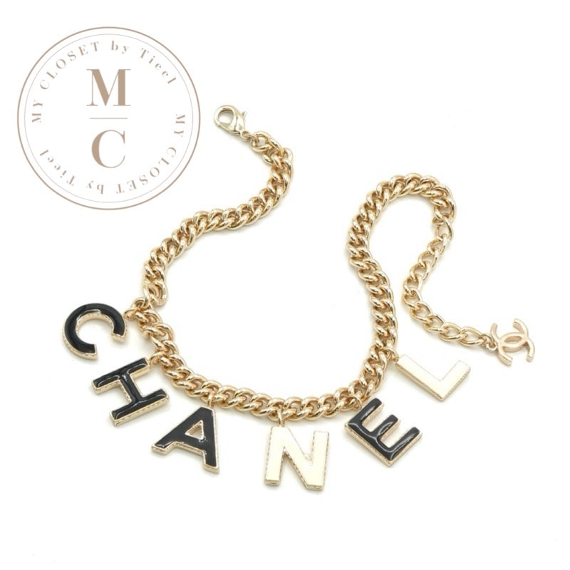 シャネル CHANEL ネックレス ペンダント チョーカー ゴールド ブラック ホワイト ロゴ ココマーク