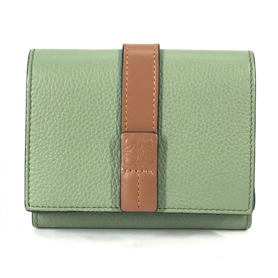 ロエベ LOEWE スモール バーティカル ウォレット アナグラム コンパクトウォレット 3つ折り財布 レザー グリーン