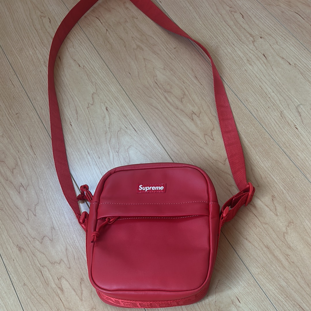 Supreme Leather Shoulder Bag 