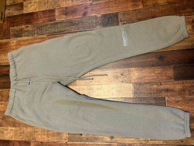 FEAR OF GOD ESSENTIALS Sweatpants (SS20) "Grey"