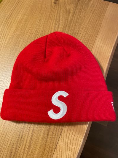 Supreme New Era S Logo Beanie "Red" (23FW)