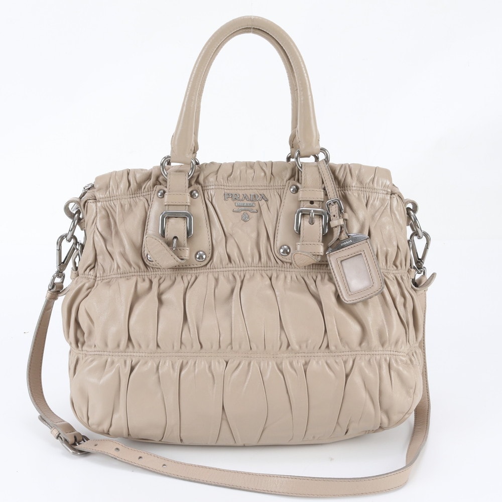■美品 プラダ ショルダーバッグ レザー