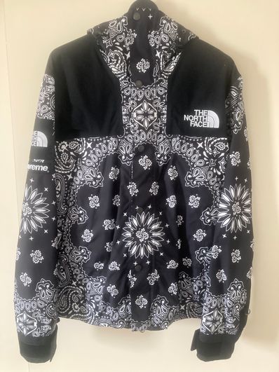 Supreme The North Face Bandana Mountain Parka "Black"
