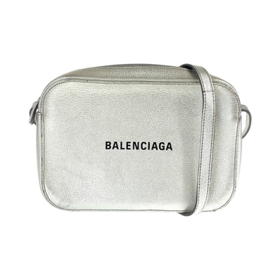 BALENCIAGA バレンシアガ エブリデイ カメラバッグ シルバー シルバー金具 レザー ショルダーバッグ ポシェット 1-0294731 【中古】
