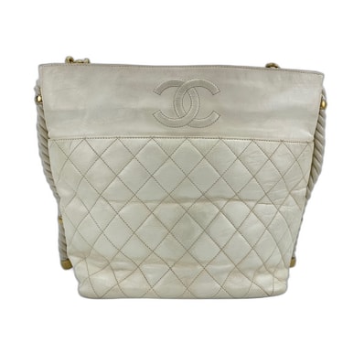 シャネル CHANEL カーフスキン マトラッセ ショルダーバッグ【中古】