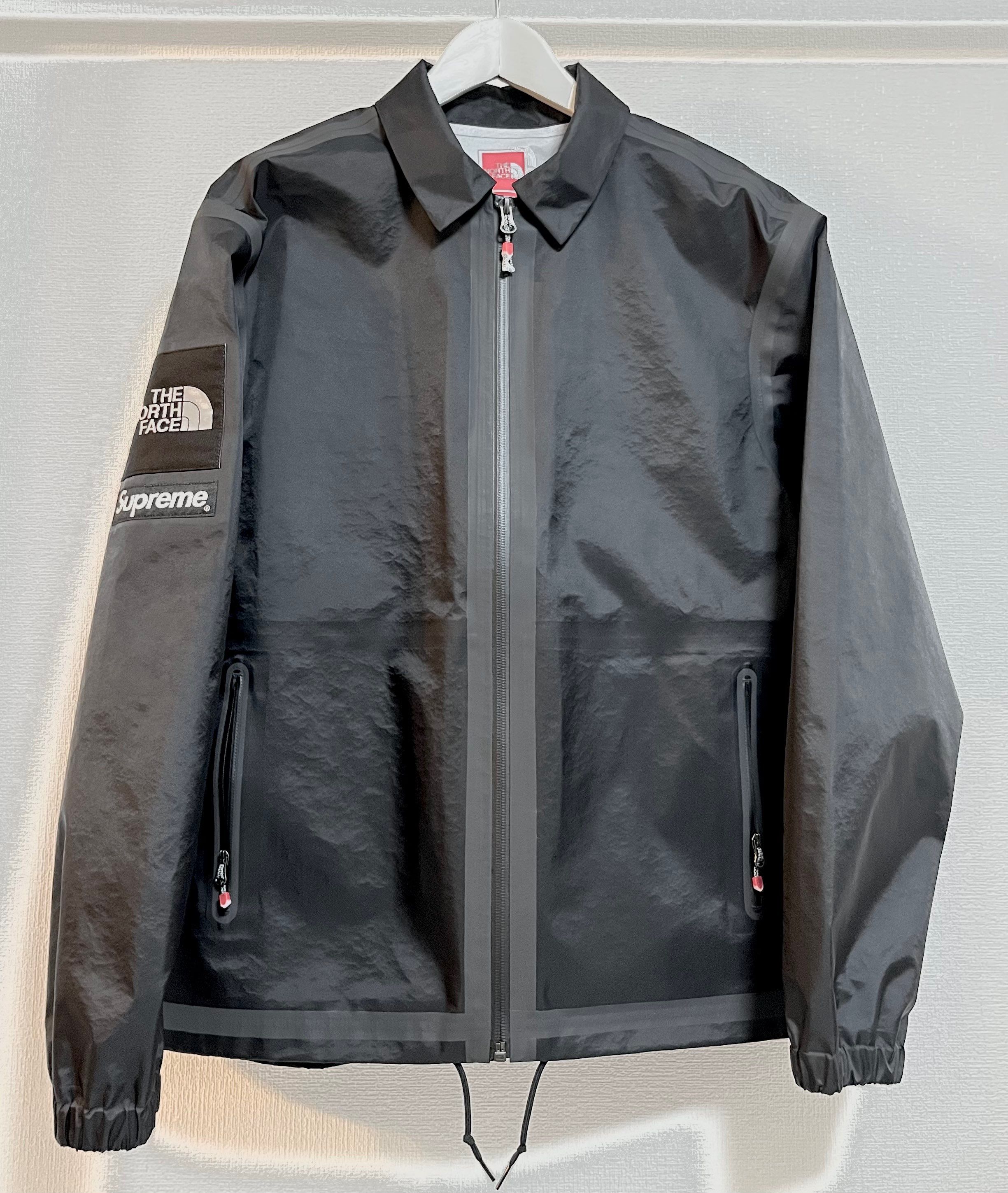 Supreme x The North Face Summit Series Outer Tape Seam Coaches Jacket "Black"