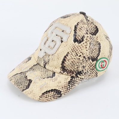 ■美品 グッチ MLB コラボ スネーク プリント ベースボール M 帽子