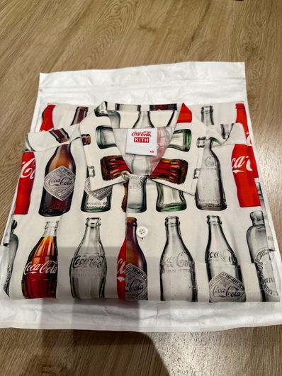 kith コカコーラ半袖シャツ