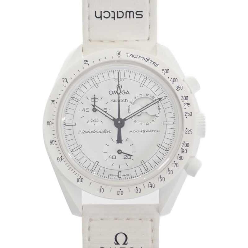 スウォッチ Swatch オメガ OMEGA ミッショントゥザムーンフェイズ  スヌーピー SO33W700 腕時計 セラミック ナイロン ホワイト クオーツ ホワイト文字盤 メンズ【中古】【Aランク】