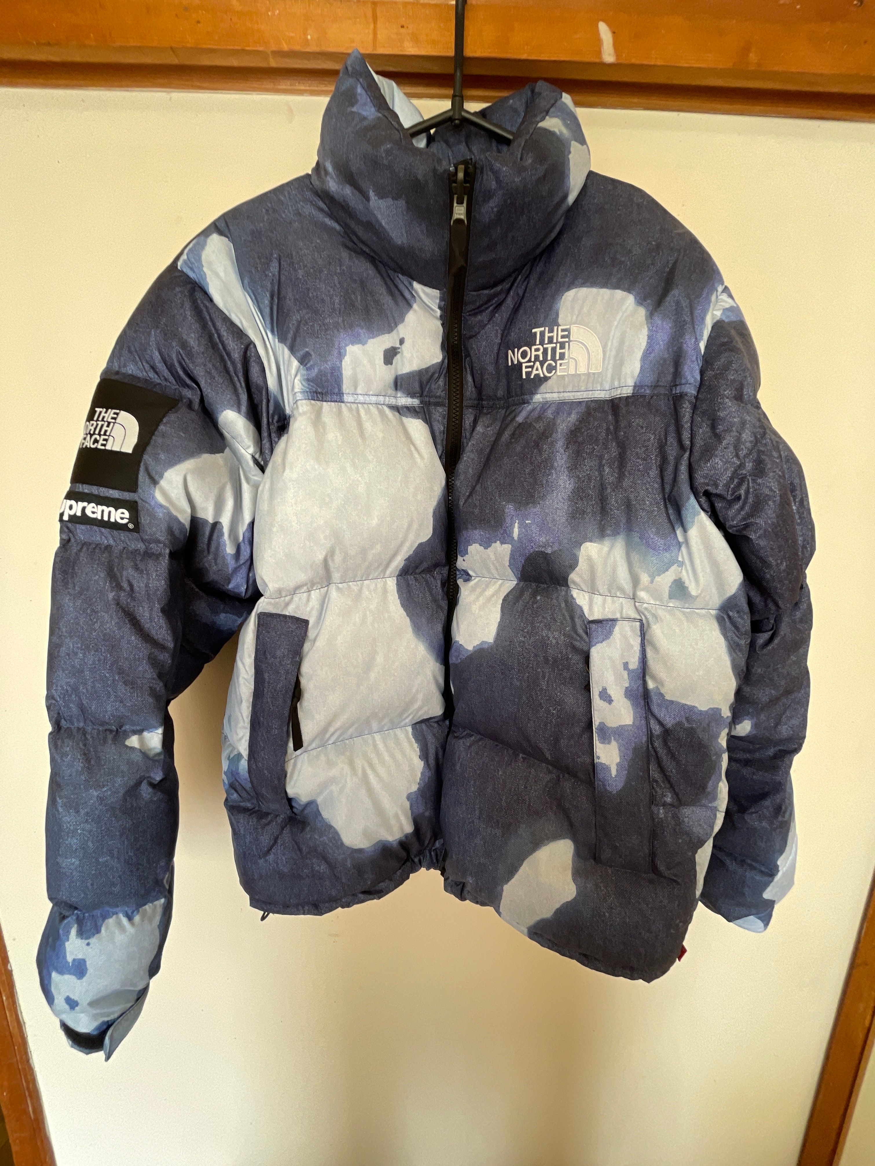 Supreme x The North Face Bleached Denim Print Nuptse Jacket "Indigo"