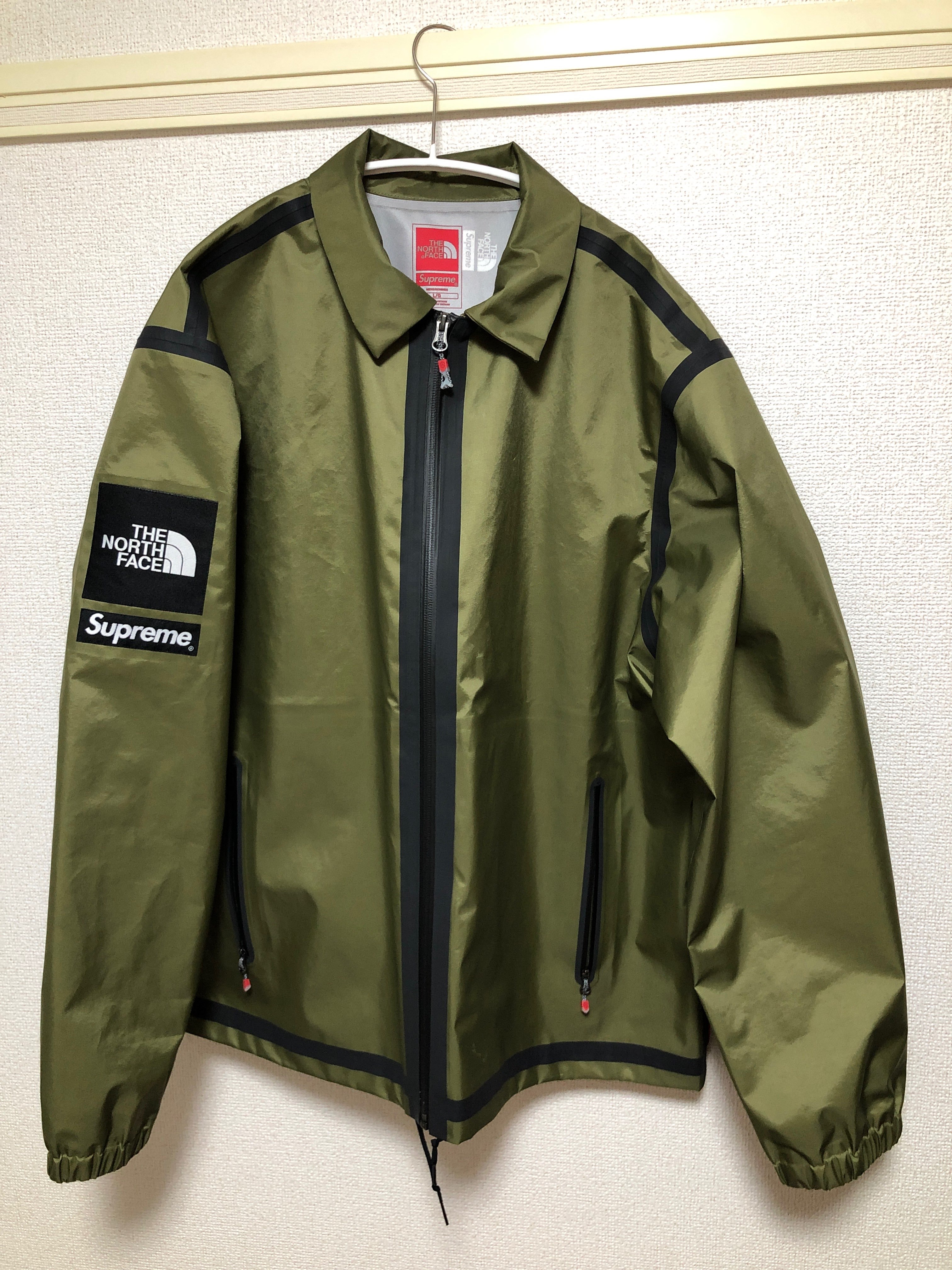 Supreme x The North Face Summit Series Outer Tape Seam Coaches Jacket "Olive"