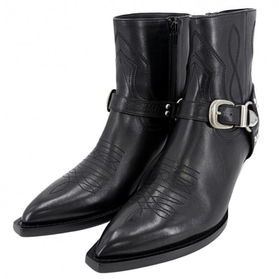 CELINE セリーヌ ブーツ ムーン ショートブーツ 靴 MOON シューズ 39サイズ 約26cm レザー ブラック 黒 シルバー金具 レディース【中古品】