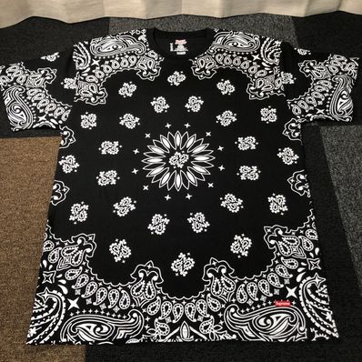 Supreme x Hanes Bandana Tagless Tees (2 Pack) "Black"
