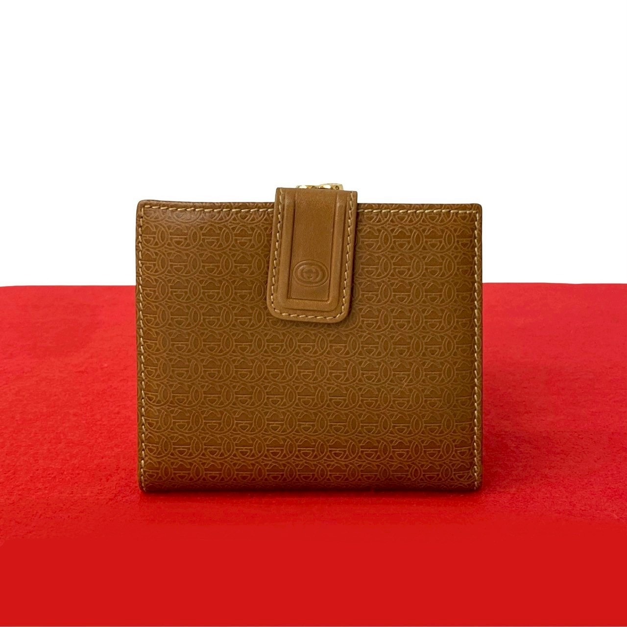 GUCCI グッチ GG ロゴ がま口 レザー 二つ折り財布 ブラウン
 34223