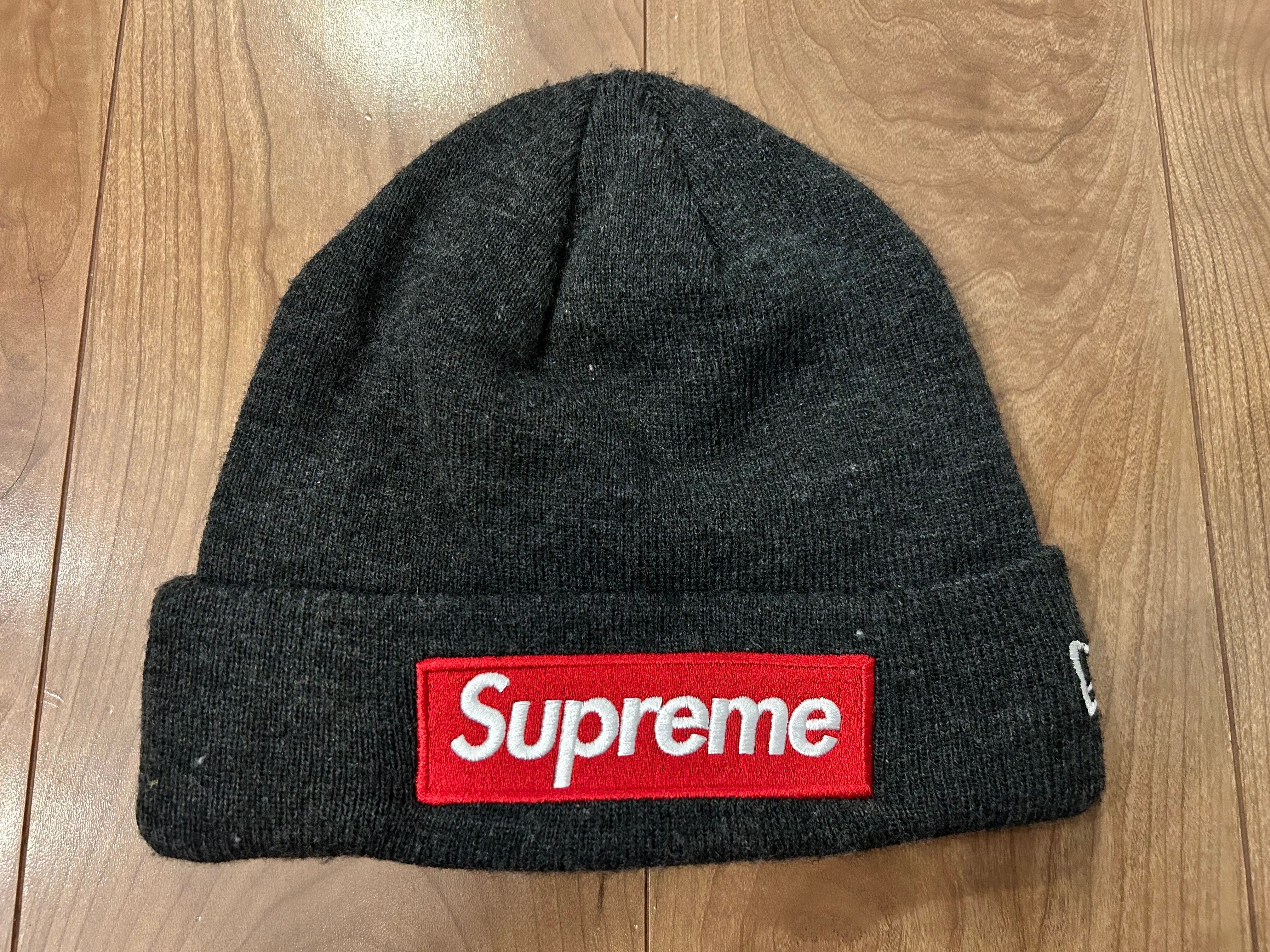 Supreme New Era® Box Logo Beanie "Charcoal" (21FW)