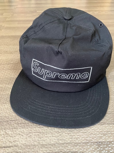 Supreme KAWS Chalk Logo 5-Panel "Black"