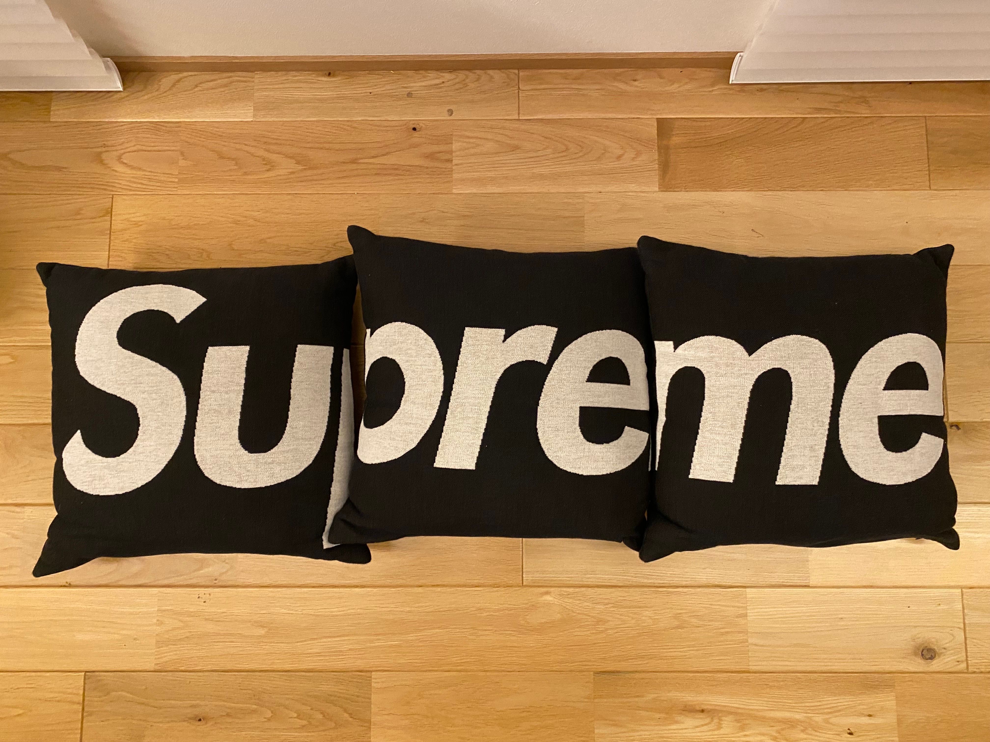 Supreme Jules Pansu Pillows (Set of 3) 