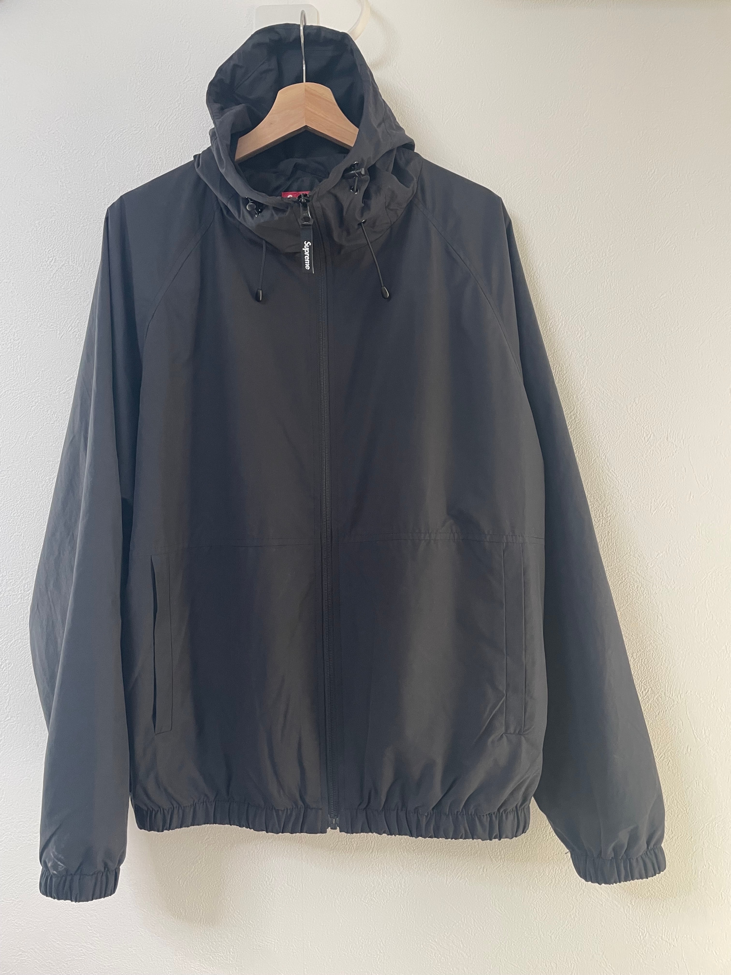 Supreme Lightweight Nylon Hooded Jacket "Black"