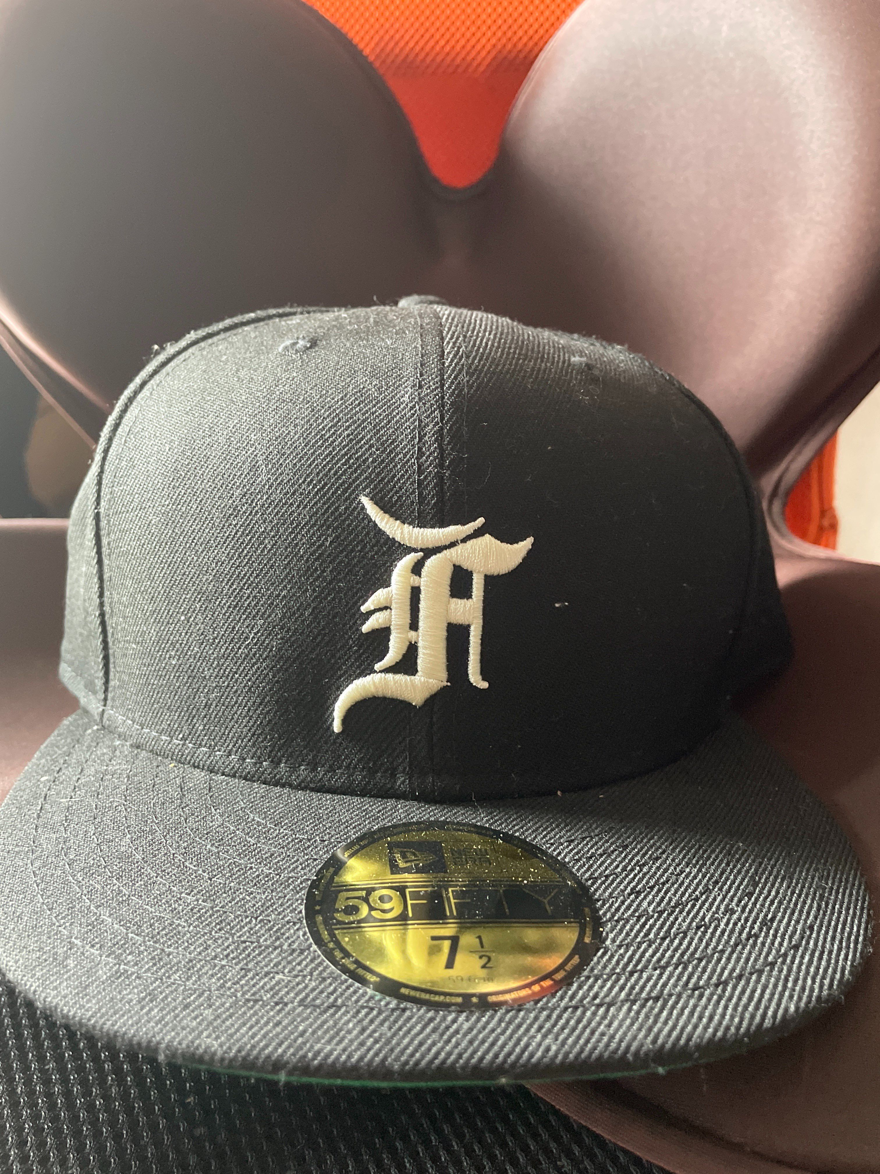 NEW ERA FEAR OF GOD ESSENTIALS 59FIFTY F LOGO Under Visor "Black"