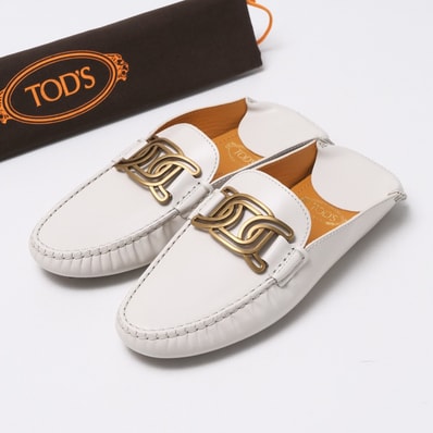 ■未使用品■2023年製■TOD'S トッズ スリッポン サイズ36 ケイト チェーンモチーフ ゴンミーニ ドライビングシューズ イタリア製 20250429/RA4538