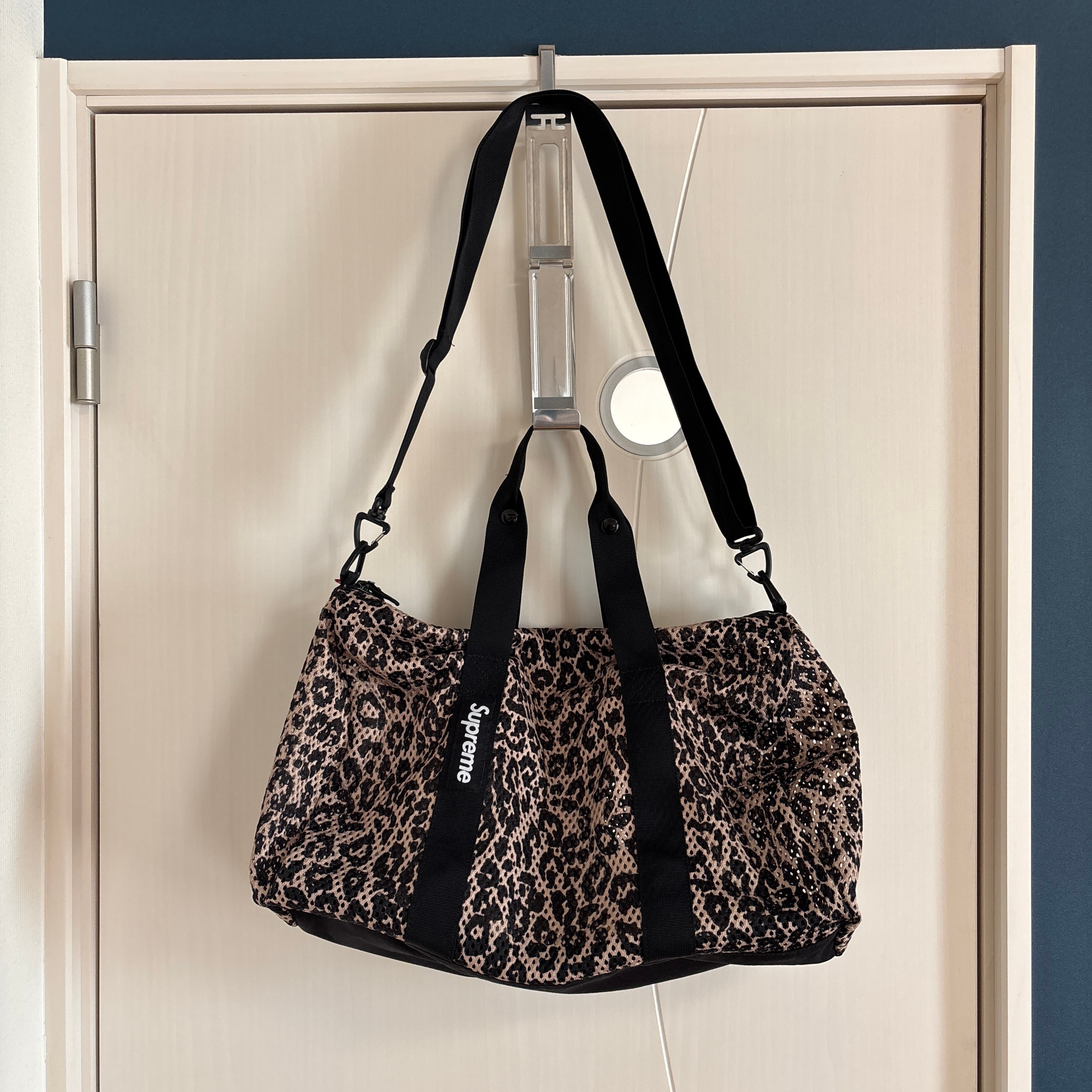 Supreme Mesh Duffle Bag "Leopard"
