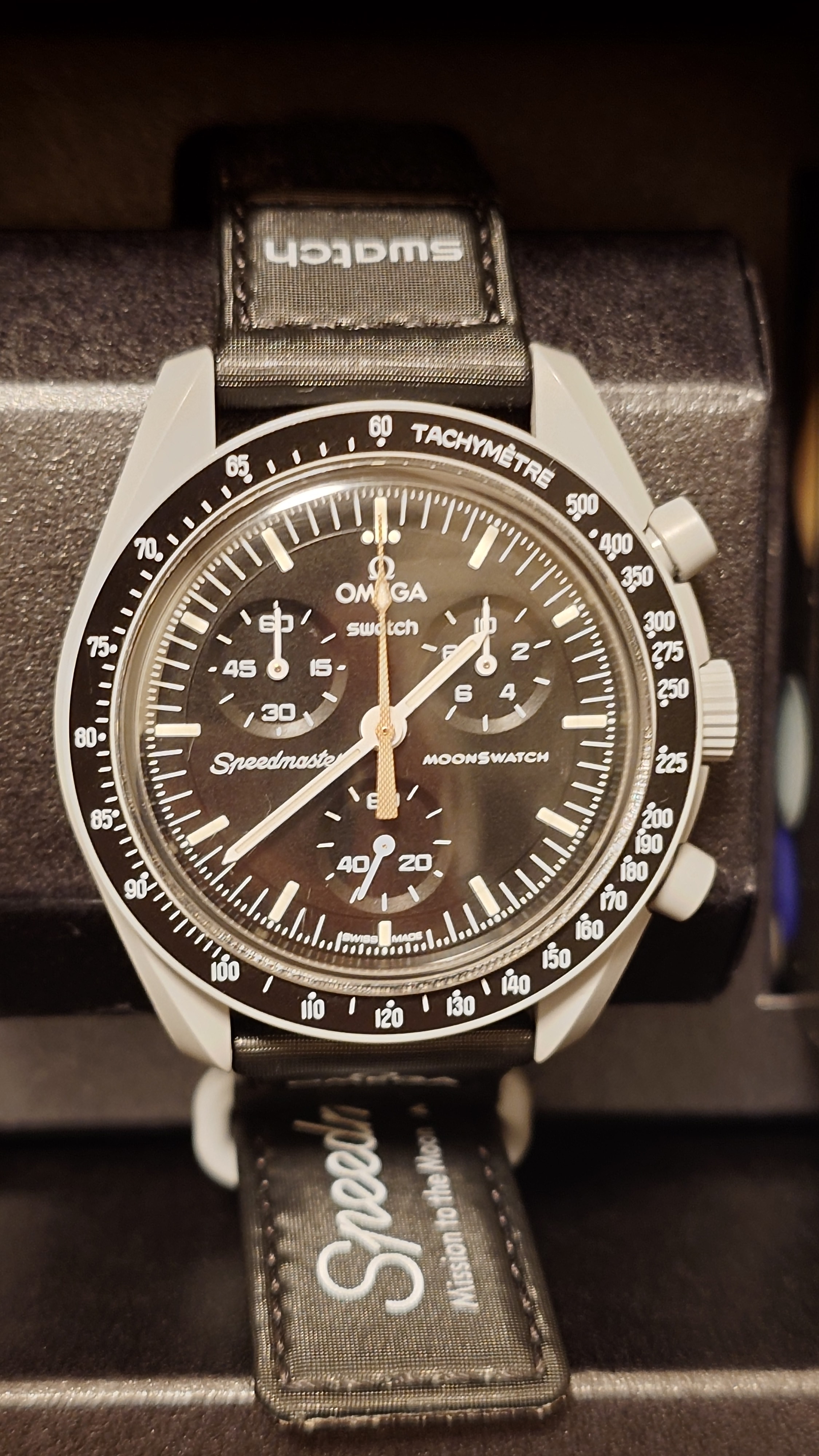 Swatch × OMEGA BIOCERAMIC MoonSwatch "Mission to Moon" SO33M102-109