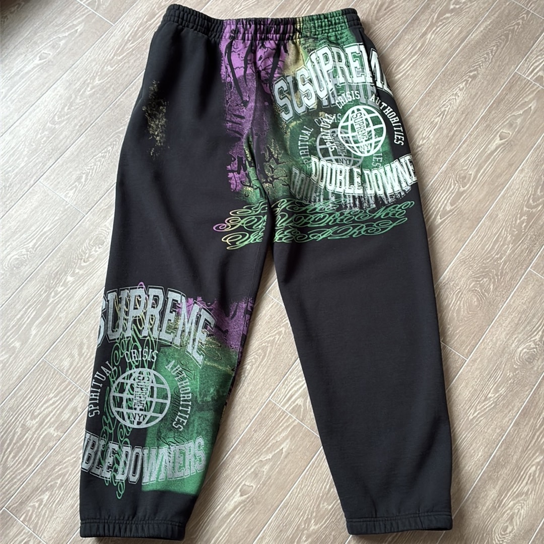 Supreme Overprint Sweatpant "Black"