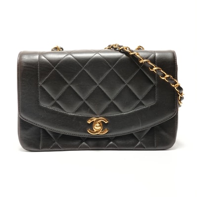 シャネル CHANEL マトラッセ ダイアナ 23 ラムスキン ショルダーバッグ【中古】