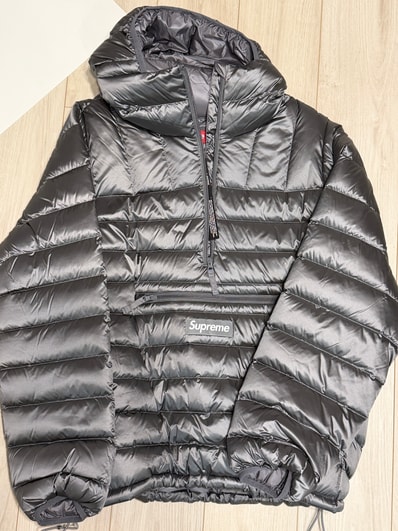 supreme マイクロダウン シルバー
